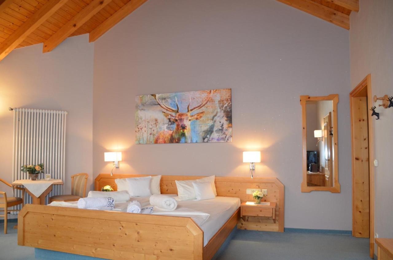 Hotel-Pension Breig Garni Ottenhofen im Schwarzwald Buitenkant foto