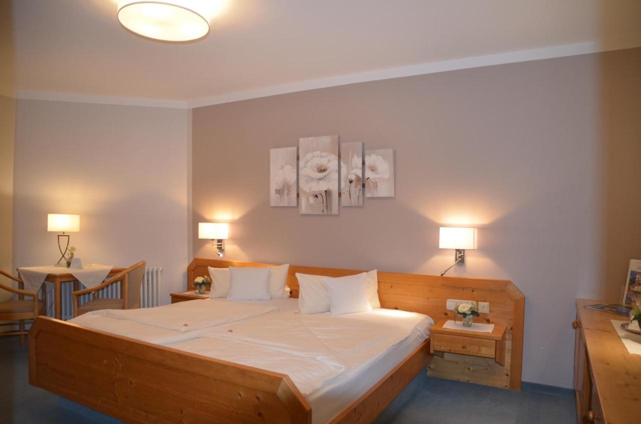 Hotel-Pension Breig Garni Ottenhofen im Schwarzwald Buitenkant foto